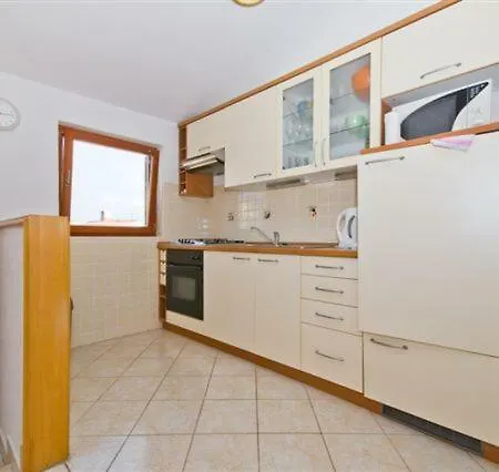 Marianne Apartment *